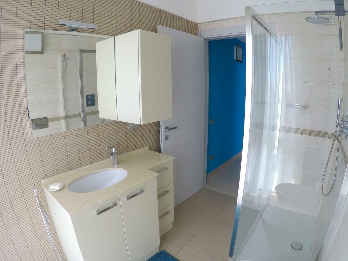 וירג'יו Levante Appartamento Di Pregio, Terrazza E Vista Panoramica Sul Mare E La Citta מראה חיצוני תמונה